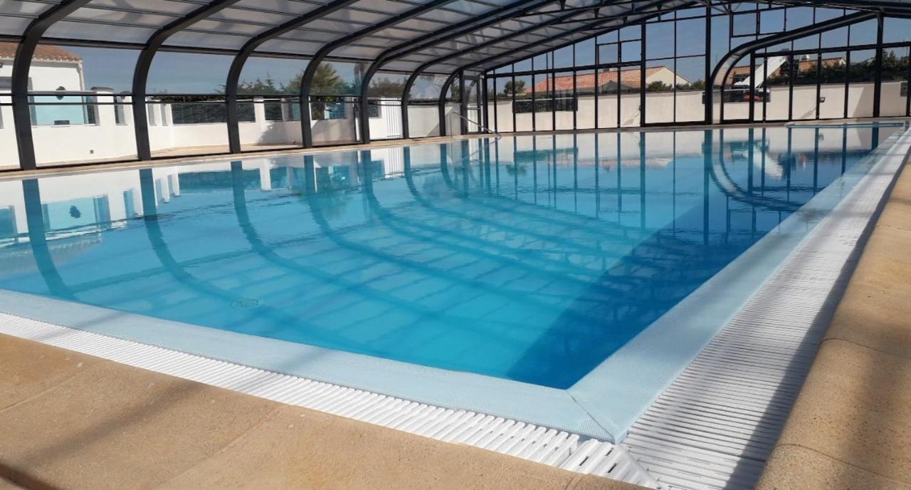 Chalet Pour 8 Dans Residence Avec Piscine Chauffee Bretignolles-sur-Mer Exterior photo